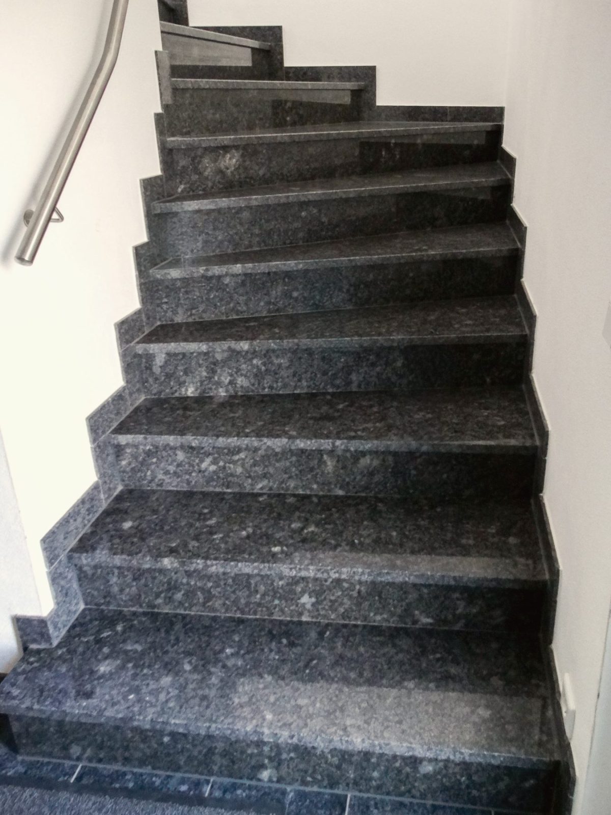 Treppe von unten